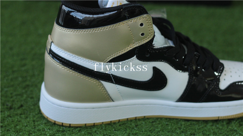 Air Jordan 1 Retro Gold Top3